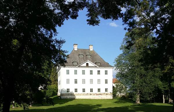Louhisaari Manor Castle